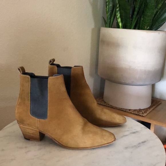 SAINT LAURENT Rare suede ankle Chelsea Boots 38 - Picture 2 of 9